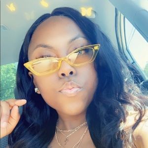 Meet your Posher, Precious